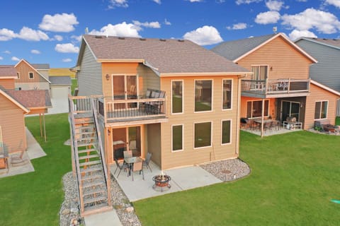 Bridges Bay Vacation Cabin 278 Cabin in Arnolds Park