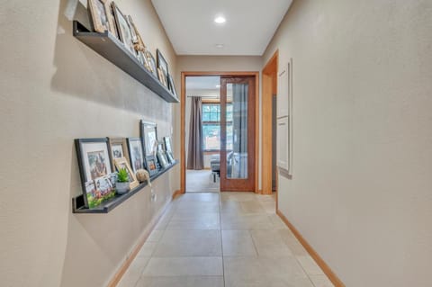 1202 Dakota Dr Villa in Milford