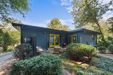 Ranchero Ranch House in Druid Hills