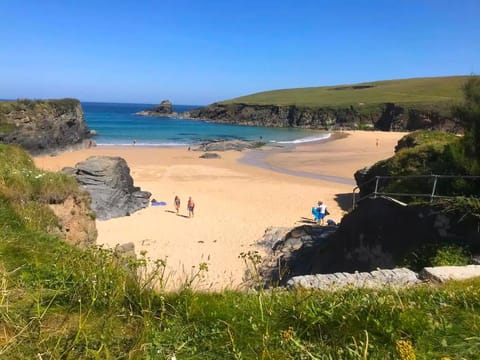 Nearby landmark, Day, Natural landscape, Beach, Sea view