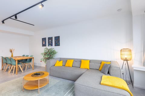 Ostend Center Luxury Top Floor Apartment with Free Parking Apartment in Ostend