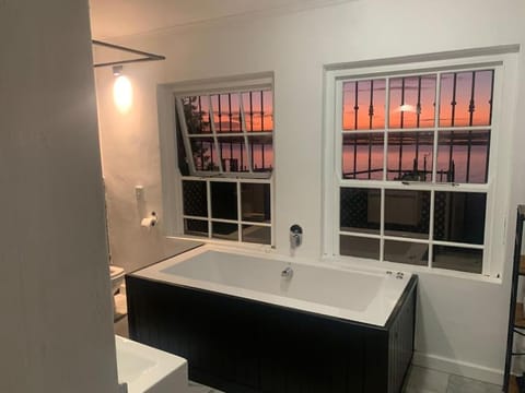 Bathroom, Sunset, Bath