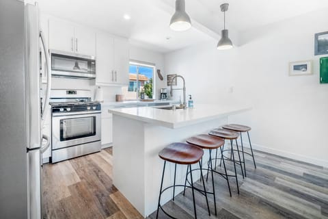 Aloha-Howdy Surf Gateway House in San Clemente