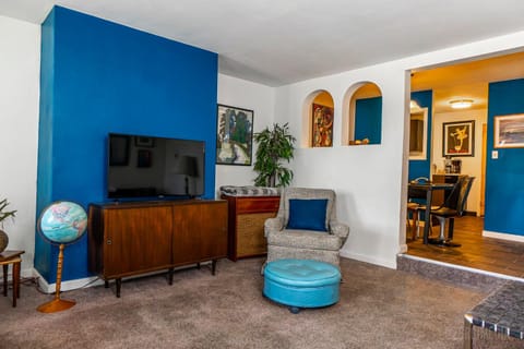 The Bridges Mt Washington Sleeps 12 Apartment in Pittsburgh