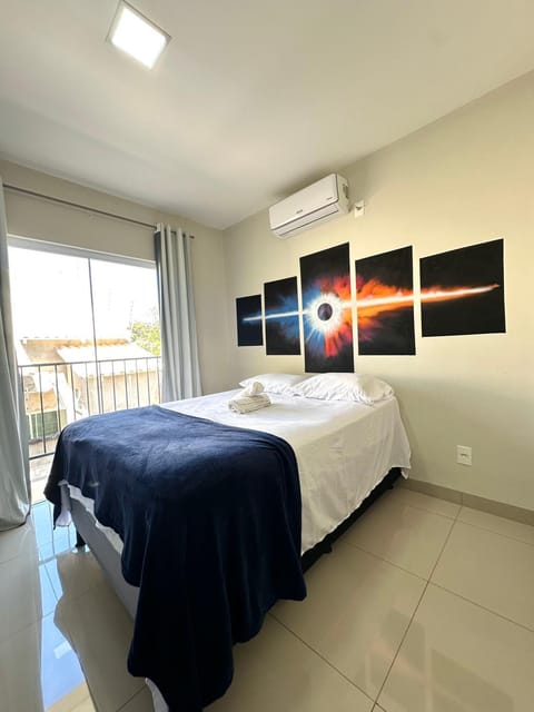 Bed, Photo of the whole room, Bedroom, air conditioner