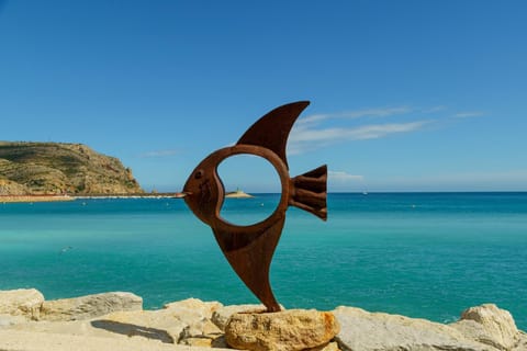 Nearby landmark, Natural landscape, Sea view