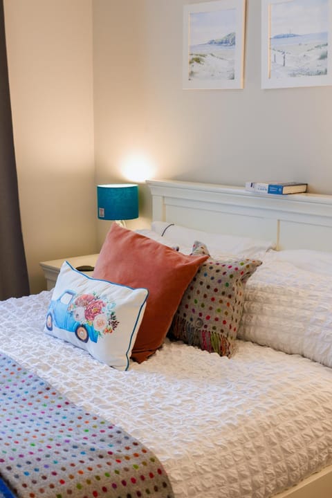 Small Cosy Studio Flat Near the Sea, Central Oban Apartment in Oban