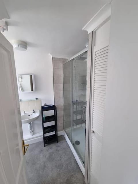 Apartment with a view, perfect for breaks and WFH Apartment in Plymouth