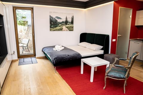 Bed, Living room, Photo of the whole room