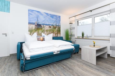 Ferienwohnungen im Haus Strandkorb Apartment in Esens