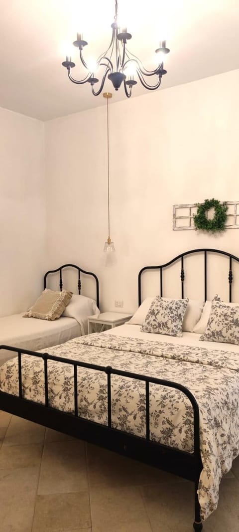 Dimora 52 Apartment in Naples