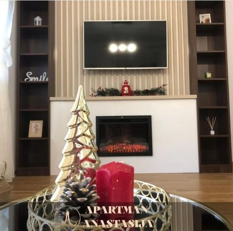 TV and multimedia, Evening entertainment, flat iron