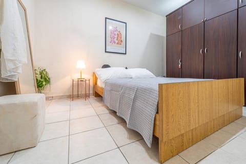 Bed, Photo of the whole room, Bedroom, wardrobe