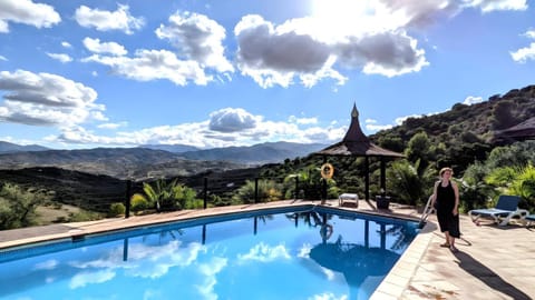 Pool view, Swimming pool, sunbed