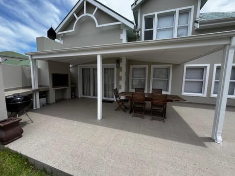 4244 River Club House in Plettenberg Bay