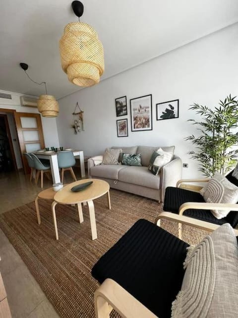 Living room, Photo of the whole room