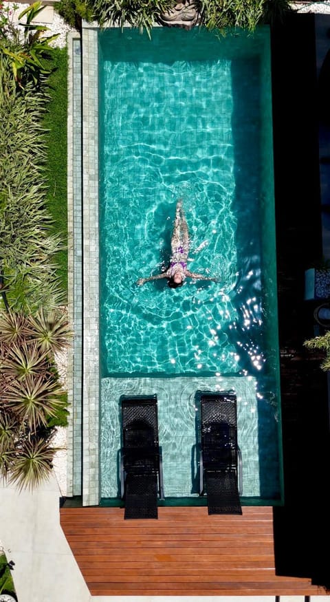 Day, Pool view, Swimming pool, sunbed