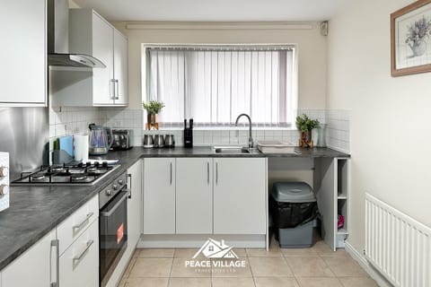 Kitchen or kitchenette, oven, stove, kitchen