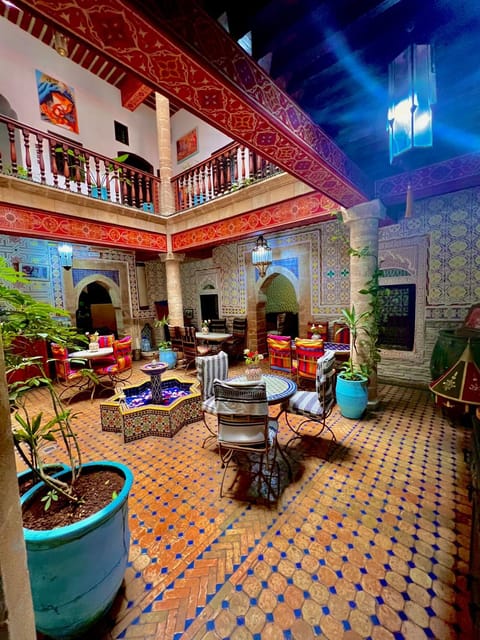 Patio, Lobby or reception, Breakfast