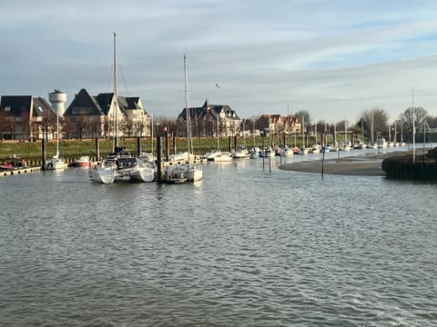 Maison de pêcheur à 2 min de la Baie House in Le Crotoy