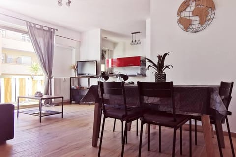 Santa Severina, Trilocale comodo e pratico centro città Apartment in Menton