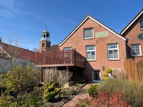 Property building, Garden, Garden view