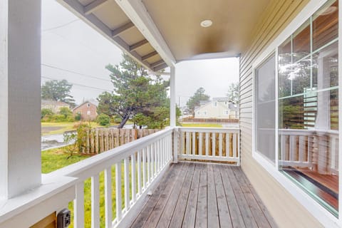 Riverhouse House in Seaside