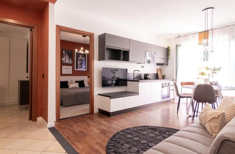 TV and multimedia, Kitchen or kitchenette, Living room, Seating area, Dining area, pet friendly, stove