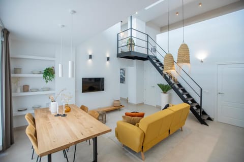 TV and multimedia, Living room, Photo of the whole room