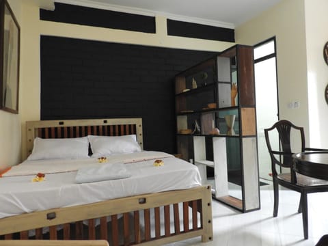 Bathroom, Bedroom
