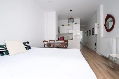 HSH Traversière-Boulogne-Billancourt I Appartement 4P Apartment in Issy-les-Moulineaux