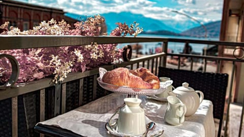 Balcony/Terrace, Breakfast