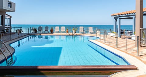 Day, Pool view, Sea view, Swimming pool, Swimming pool