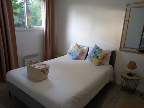 C016 Appartement 10 MIN de Disneyland Paris Apartment in Chessy