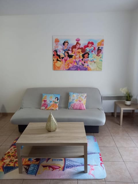 C016 Appartement 10 MIN de Disneyland Paris Apartment in Chessy