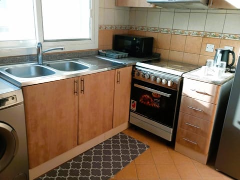 Marbella Holiday Homes - Al Nahda 1BHK Apartment in Al Sharjah