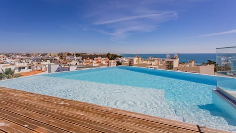 Pool view, Swimming pool