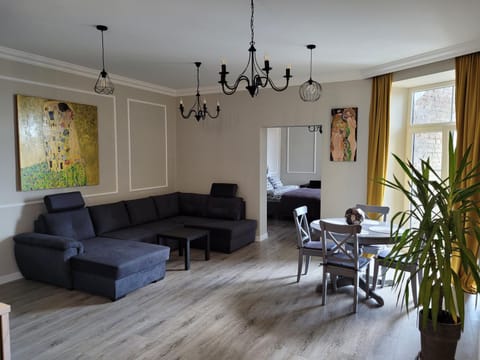 Living room, Dining area, Bedroom