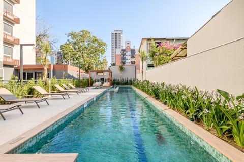 Pool view, Swimming pool, sunbed