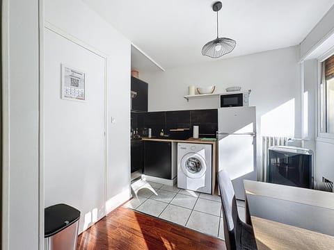 Cosy F2 Royat Thermes Apartment in Clermont-Ferrand