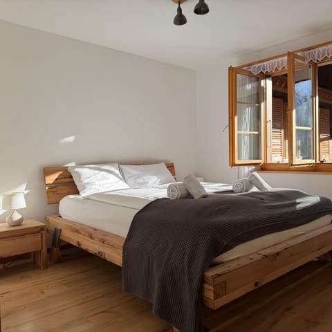 Peacefull Mountains View Apartment in Canton of Valais