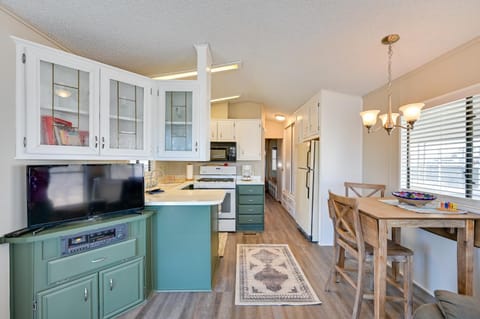 Pet-Friendly Vacation Rental in Yuma with Grill! House in Fortuna Foothills