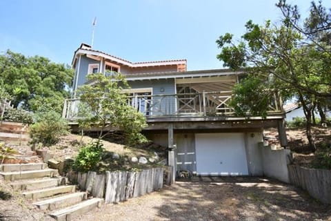 Property building, Balcony/Terrace, Garden view