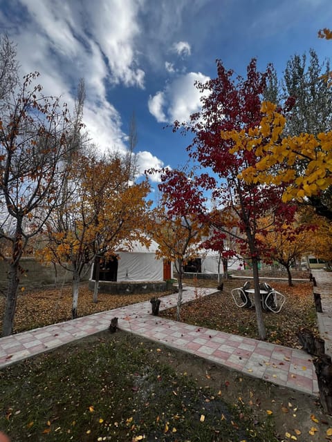 Garden, Lobby or reception, Garden view