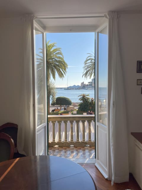 Balcony/Terrace, Dining area, Sea view