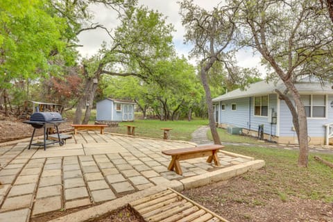 Canyon Lake Home with Resort Amenities and Fire Pit! House in Canyon Lake