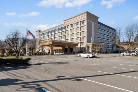 Property building, Parking