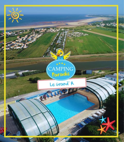 Natural landscape, Bird's eye view, Pool view, Pool view, Swimming pool