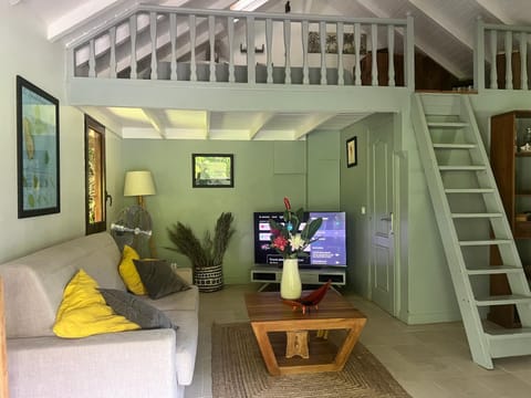 Lodge Le Jasmin de nuit, SPA Privatif House in Le Gosier