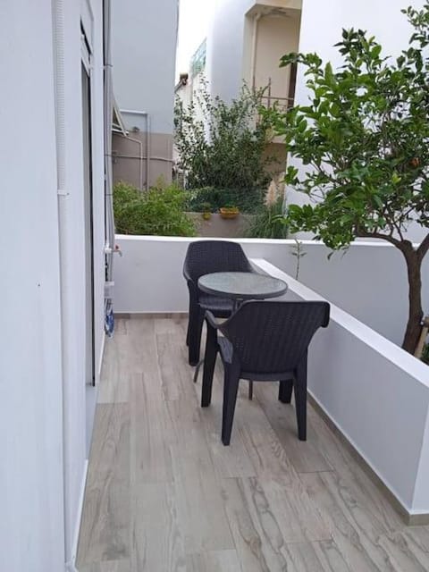 Enastron Cozy & Quiet Apartment Apartment in Heraklion